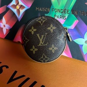 Louis Vuitton Monogram Porte-Monnet Round Coin Purse Holder Pouch EUC
